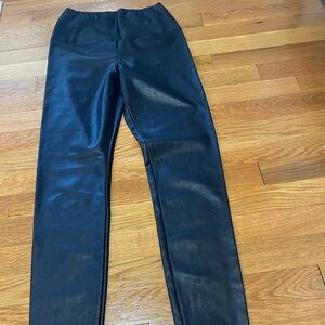 Black faux Aritzia leggings size small